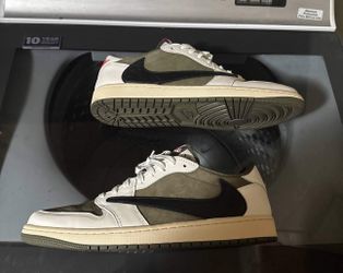 Travis Scott Medium Olive Size 13 Worn Once