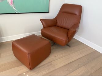 Natuzzi Editions Calma Swiveling Armchair Full Leather w/ Ottoman