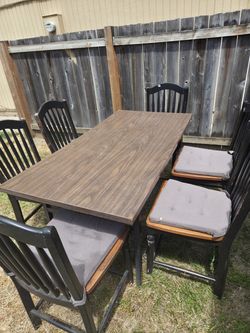 FREE Dining Room Table