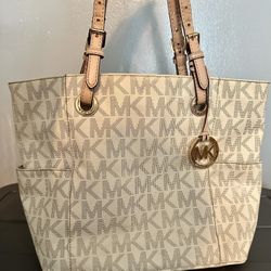 MK Signature Tote