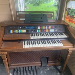 Organ  Piano