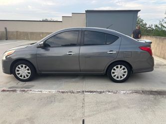 Nissan Versa 2019