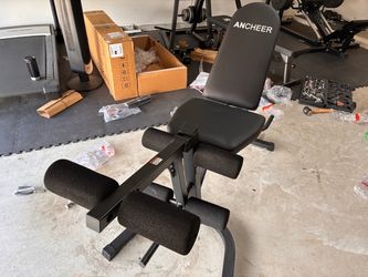 Leg curl and extension machine