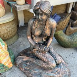 Garden Decoration .