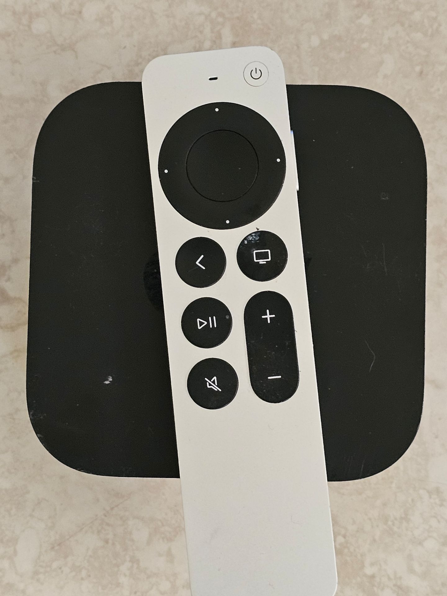 2 APPLE TV 4K 1 $50 AND 2 GEN $75