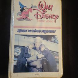 Rare Vintage Disney Escape To Witch Mountain Clam Shell VHS  Cassette Tape! 