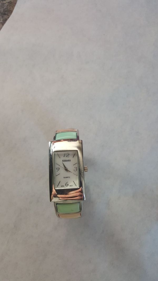 kessaris quartz watch