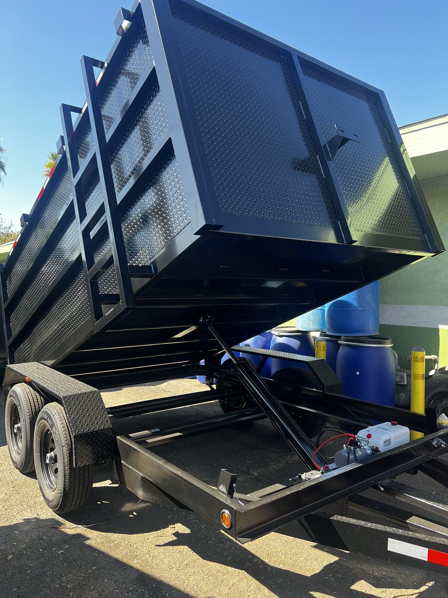 Diamond Dump Trailer