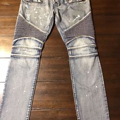 American Natives Jean’s Size 32