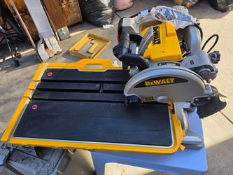 DeWalt Wet Tile Saw. NEW