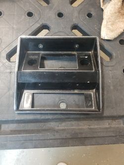 Dash Bezel Part # D1ZA-18842-AC