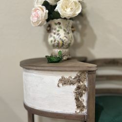 Telephone Chair/Mom's desk to pay bills/ Vintage/ Antique 
