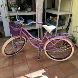 Huffy Bike With Lock And Tire Pump