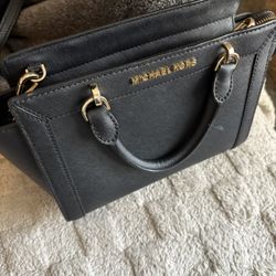Black Michael Kors Purse 