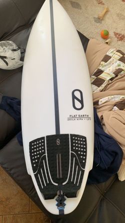 Flat earth surfboard