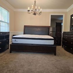 KING SIZE BEDROOM SET 
