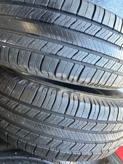235-60-18 Michelin