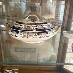 Vintage Made in Japan Porcelain Covered Tureen – Ornate Imari Style Serving Dish