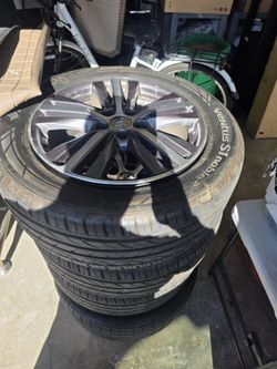 Stock Infiniti Rims 245/55/18 Hankook And Infiniti Rims