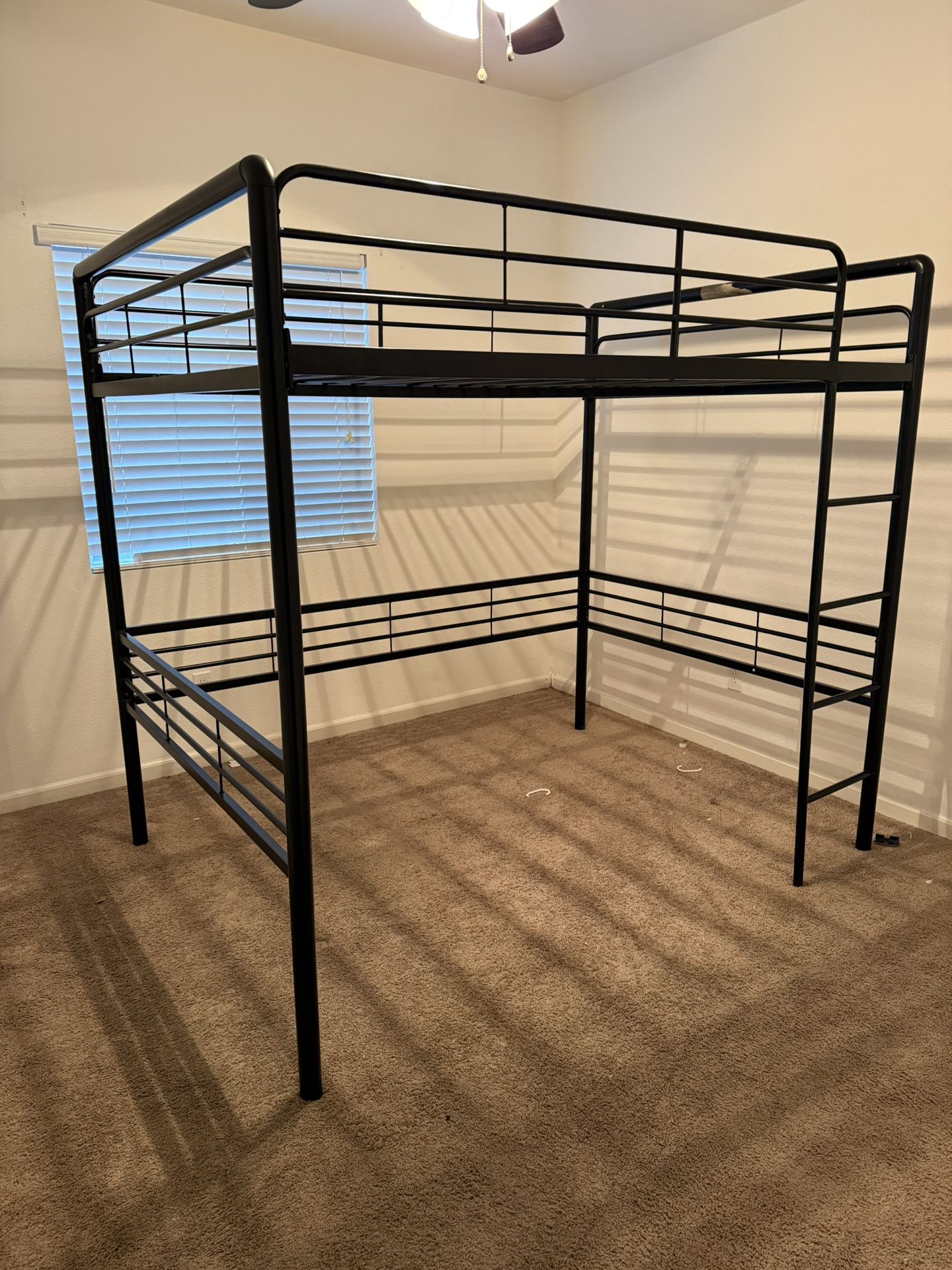 Loft bed, full-size