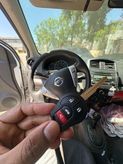 Car keys llaves de carro