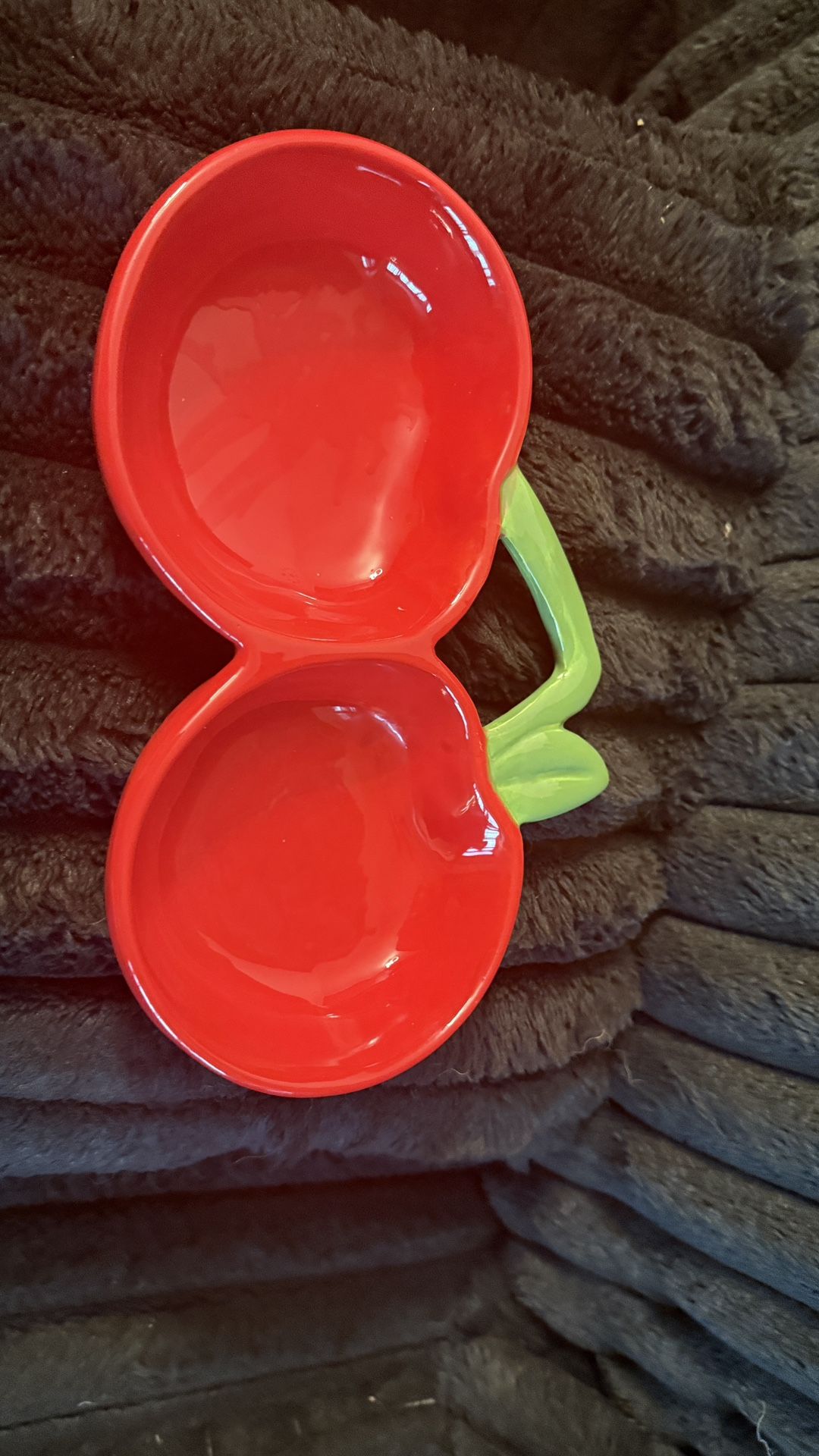 Cherry 8 Piezas Disponibles