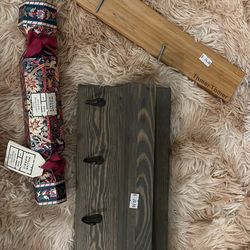 key and mail holder + knife holder (magnetic) and bath and body beauty gift