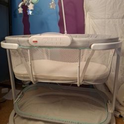 Baby Bedside Bassinet 