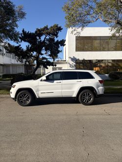 2020 Jeep Grand Cherokee