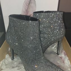 Show-stopping Jessica Simpson Boots