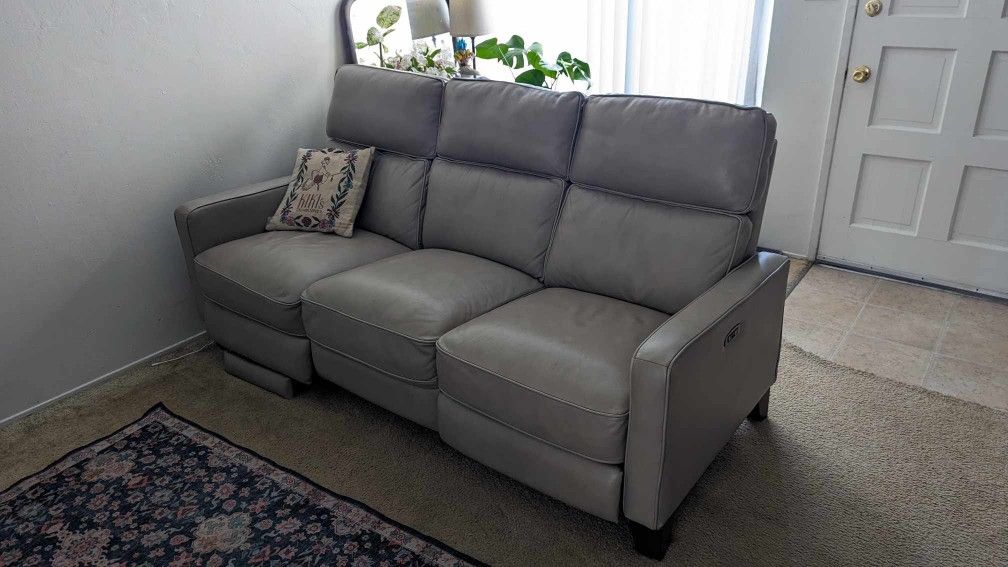 Jackston Leather Power Reclining Sofa with Power Headrest

