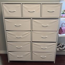 Tall dresser- 11 drawers