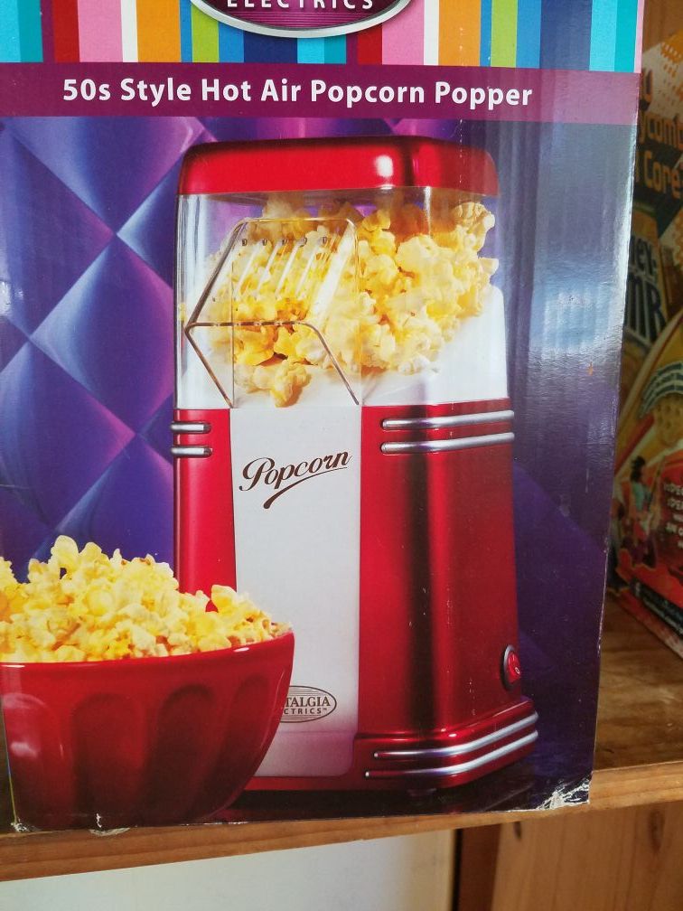 Popcorn popper maker
