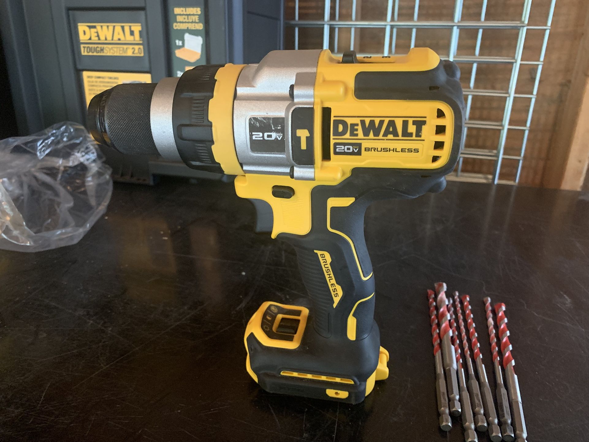 DeWALT 20V Hammer Drill
