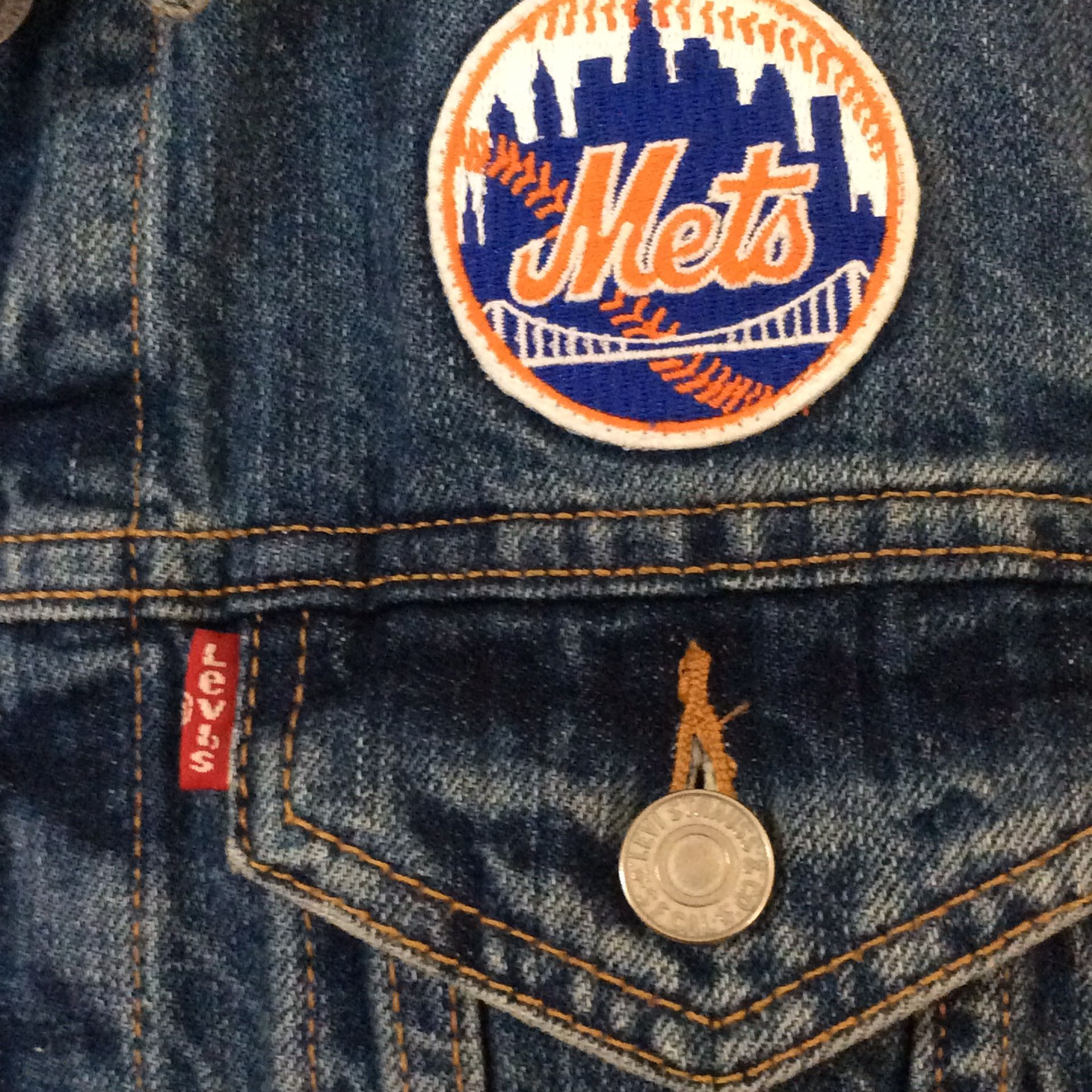 Levi's MLB NY Mets Jean Jacket for Sale in Union City, NJ - OfferUp