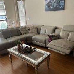 Beige Reclining Couch 