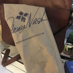 Camel leather crossbody bag