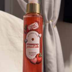 Strawberry Pound Cake •Diamond Shimmer Mist•brand New Never Opened
