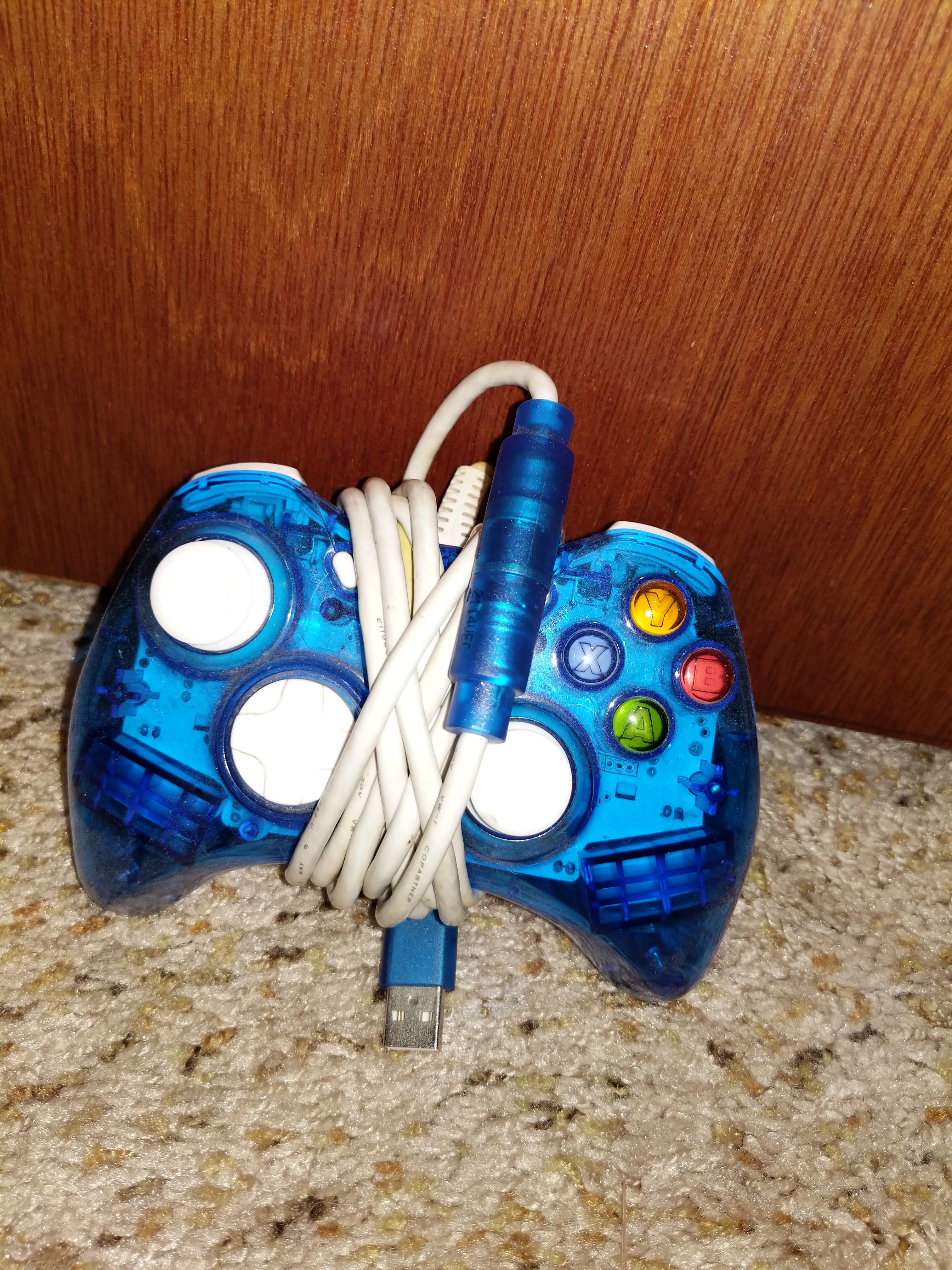 Rock candy Xbox controller wired. Usb. Works for PC and Xbox