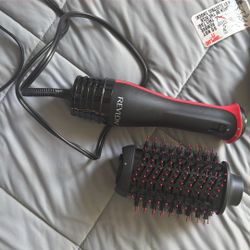 Revlon One Step Volumizer Hair Dryer 