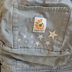 Ergo Baby Carrier With Infant Oinsert All For $30 Firm