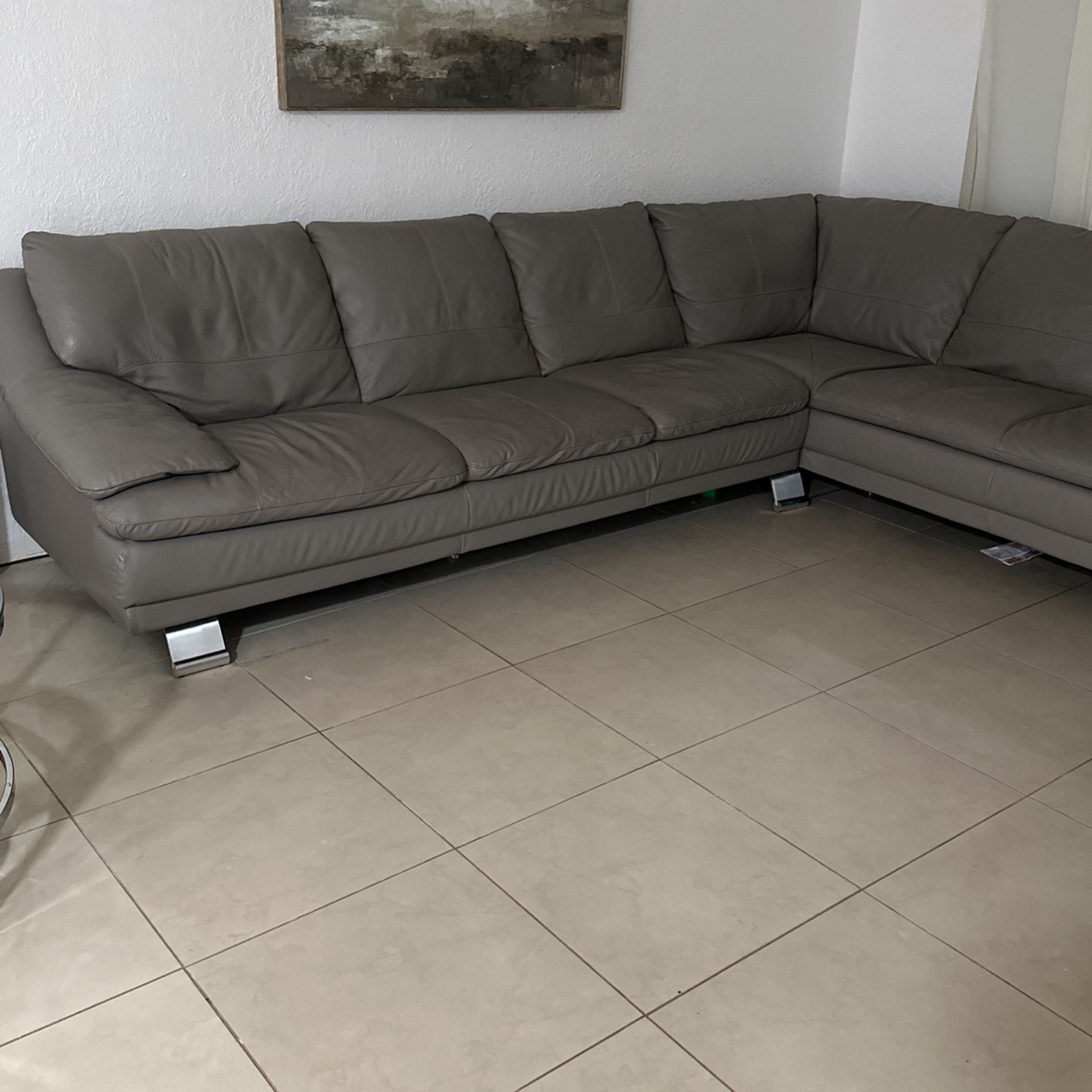 sofa grey leather