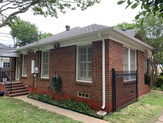 Seamless Rain Gutters 