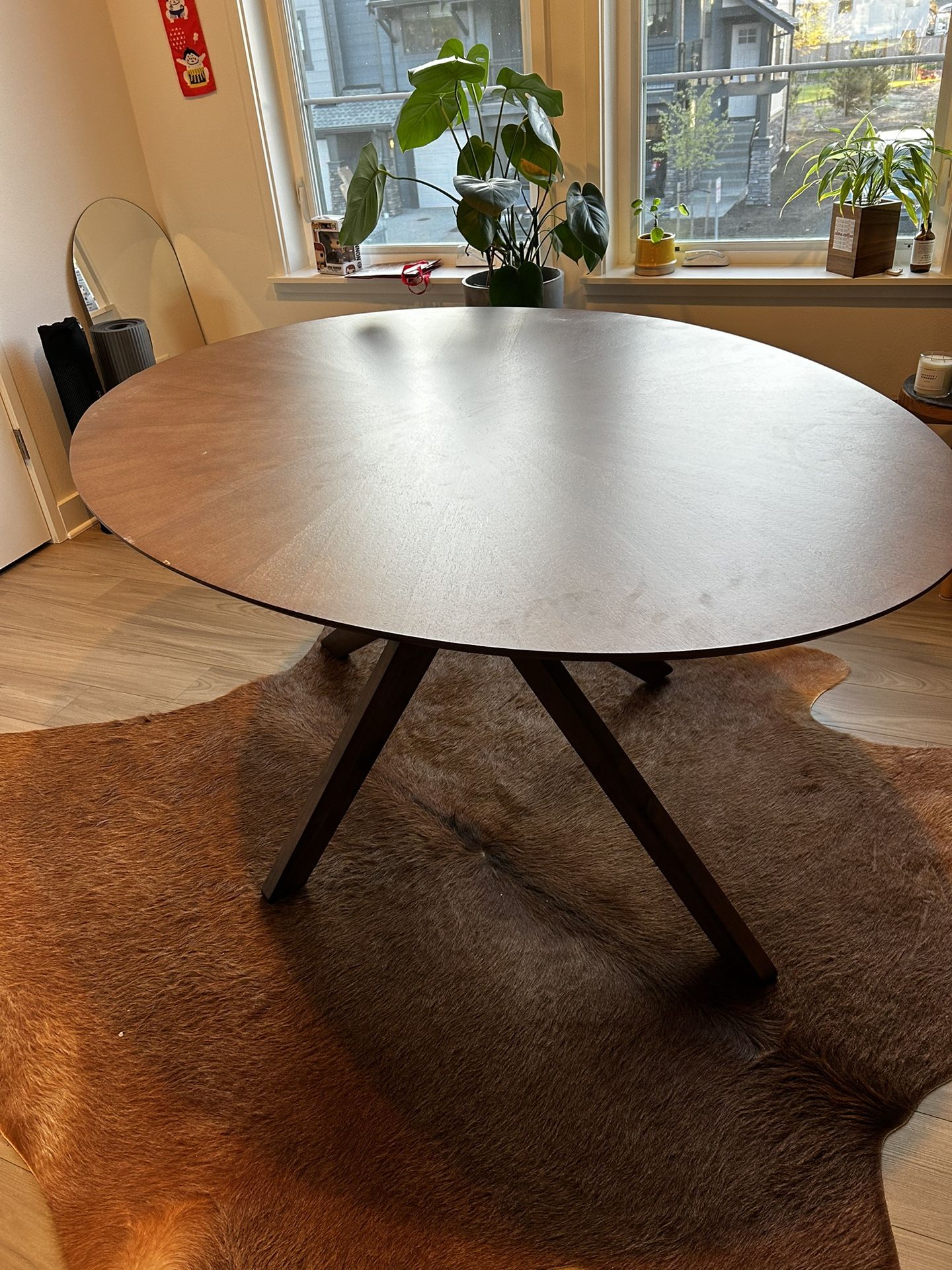 Modway Oval Table - Walnut