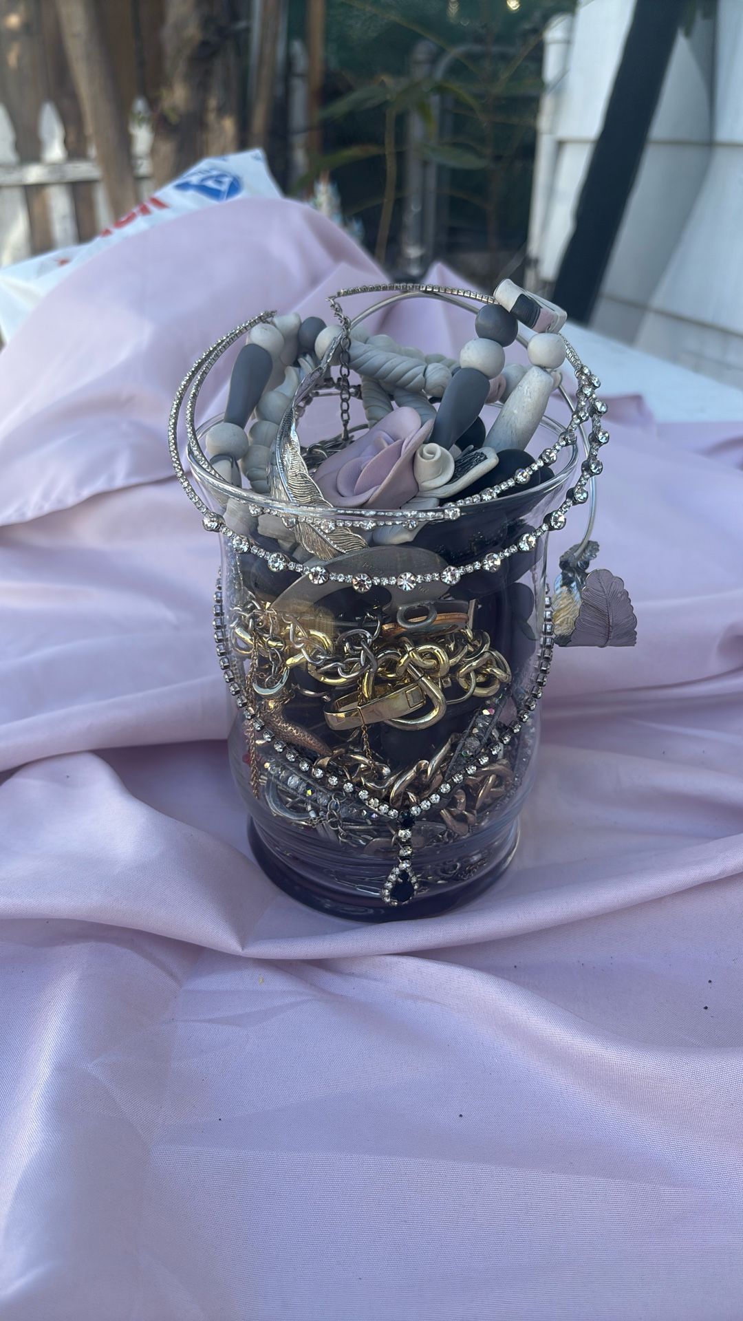 Jewelry jar