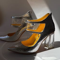 Shoes heels silver