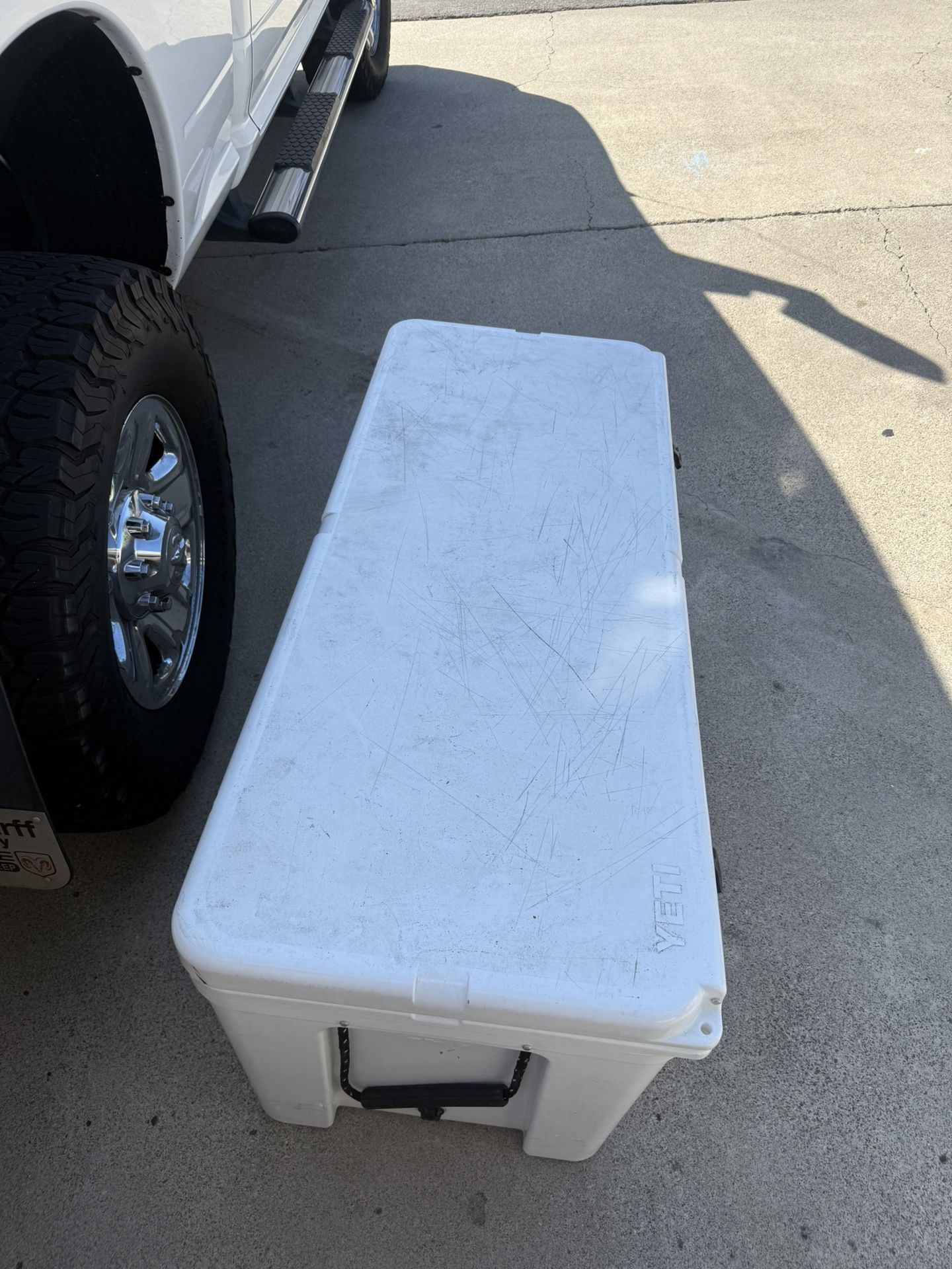 Yeti Cooler 250