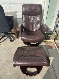 Free Chair 