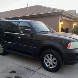 2003 Lincoln Navigator