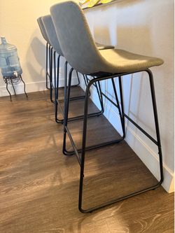 Counter stools or bar stools